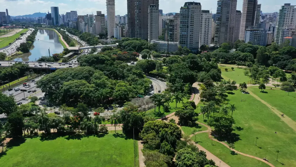 Parque Do Povo, No Entorno Do Vizcaya Itaim